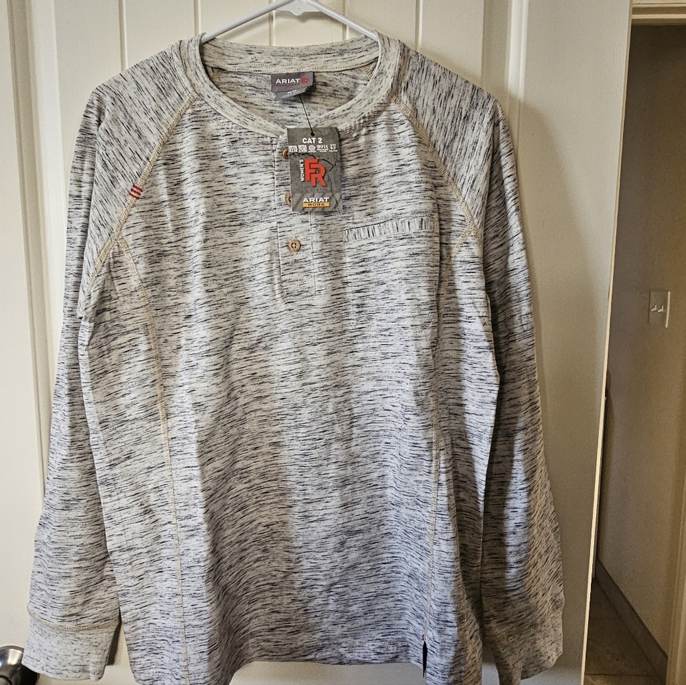 Ariat FR Heathered Gray Long Sleeve Top